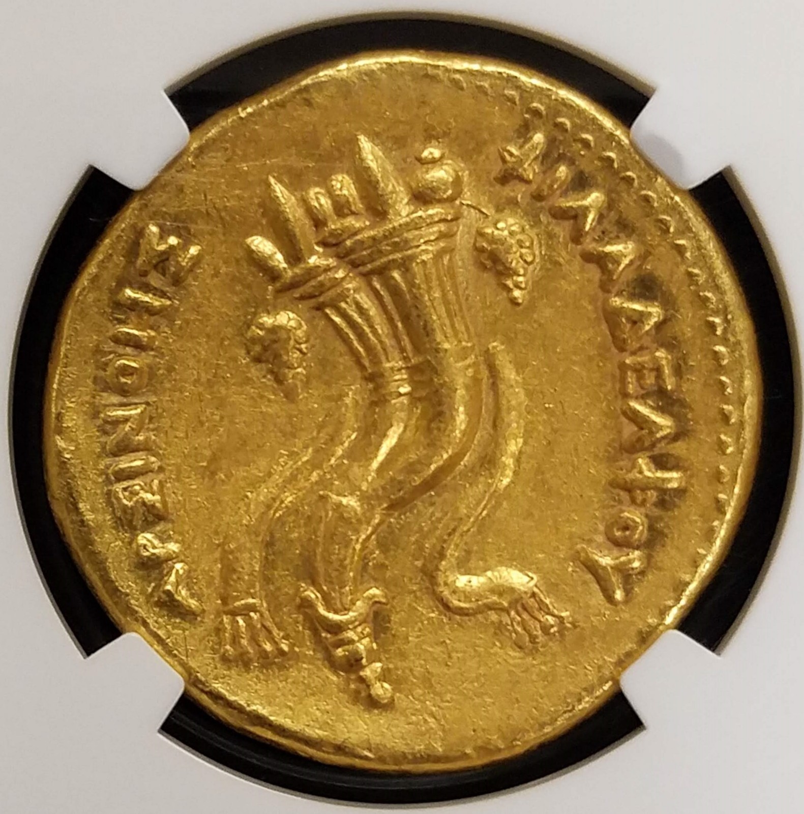 Ptolemaic Egypt Arsinoe II Philadelphus (d 270/268 BC) AV Gold Octodrachm NGC AU