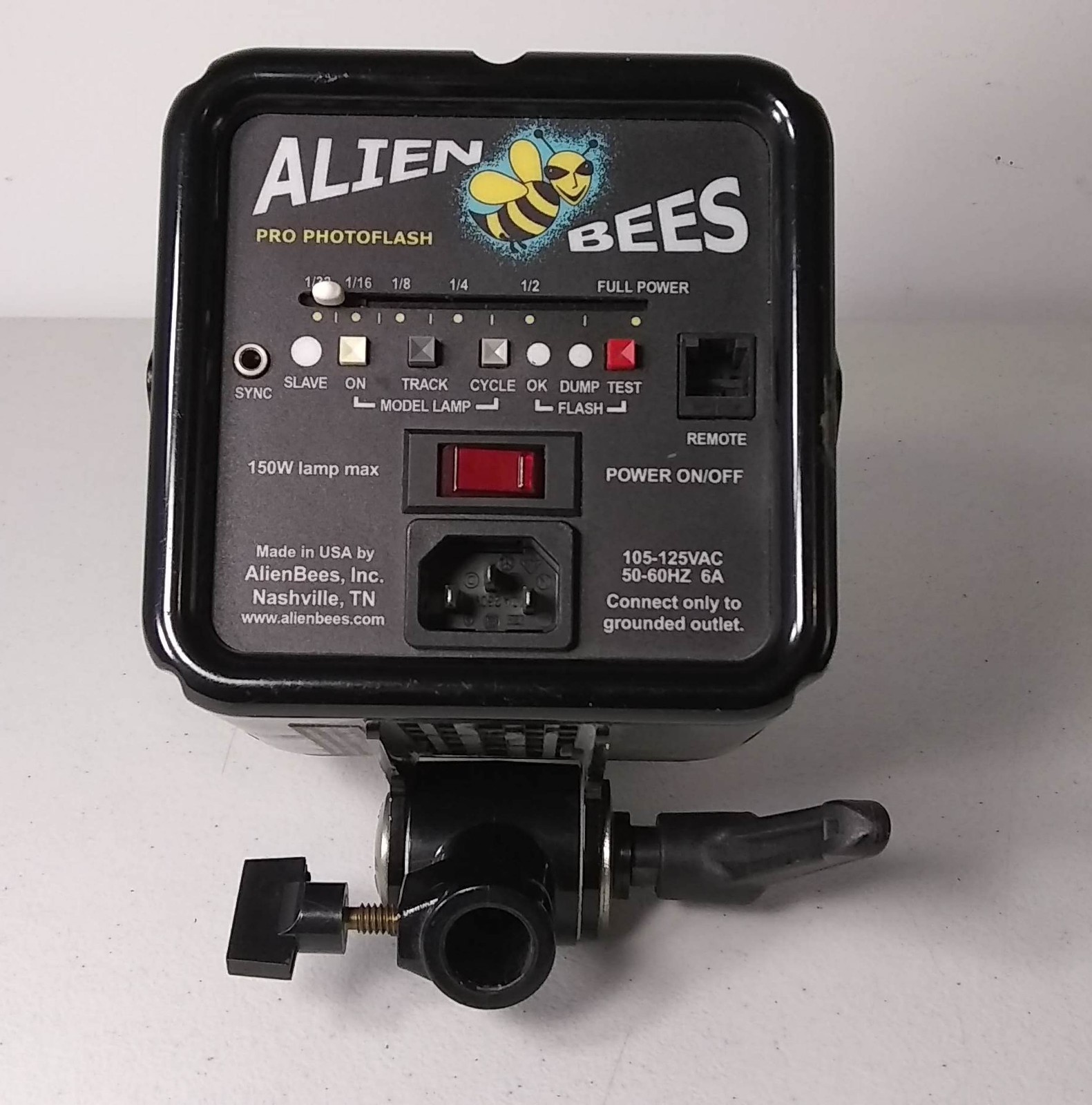 Paul C. Buff Alien Bees B1600 640w studio light black - Good condition!