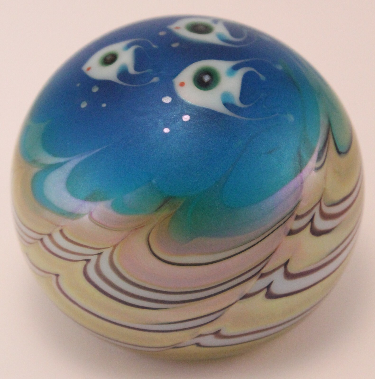 VTG Lundberg Studios Art Glass Paperweight Swimming Fish