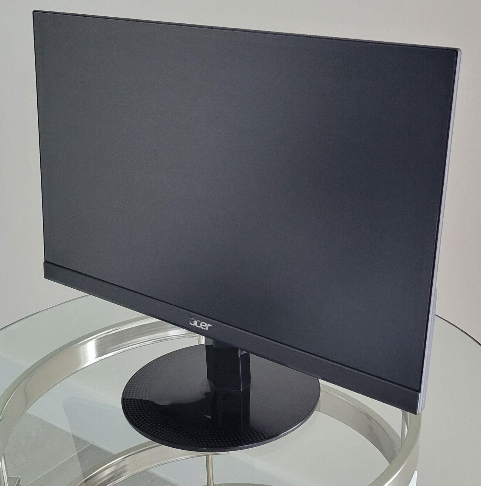 Acer 21.5 Inch Full HD (1920 x 1080) IPS Ultra-Thin Zero Acer 21.5 Inch Full HD (1920 x 1080) IPS Ultra-Thin Zero