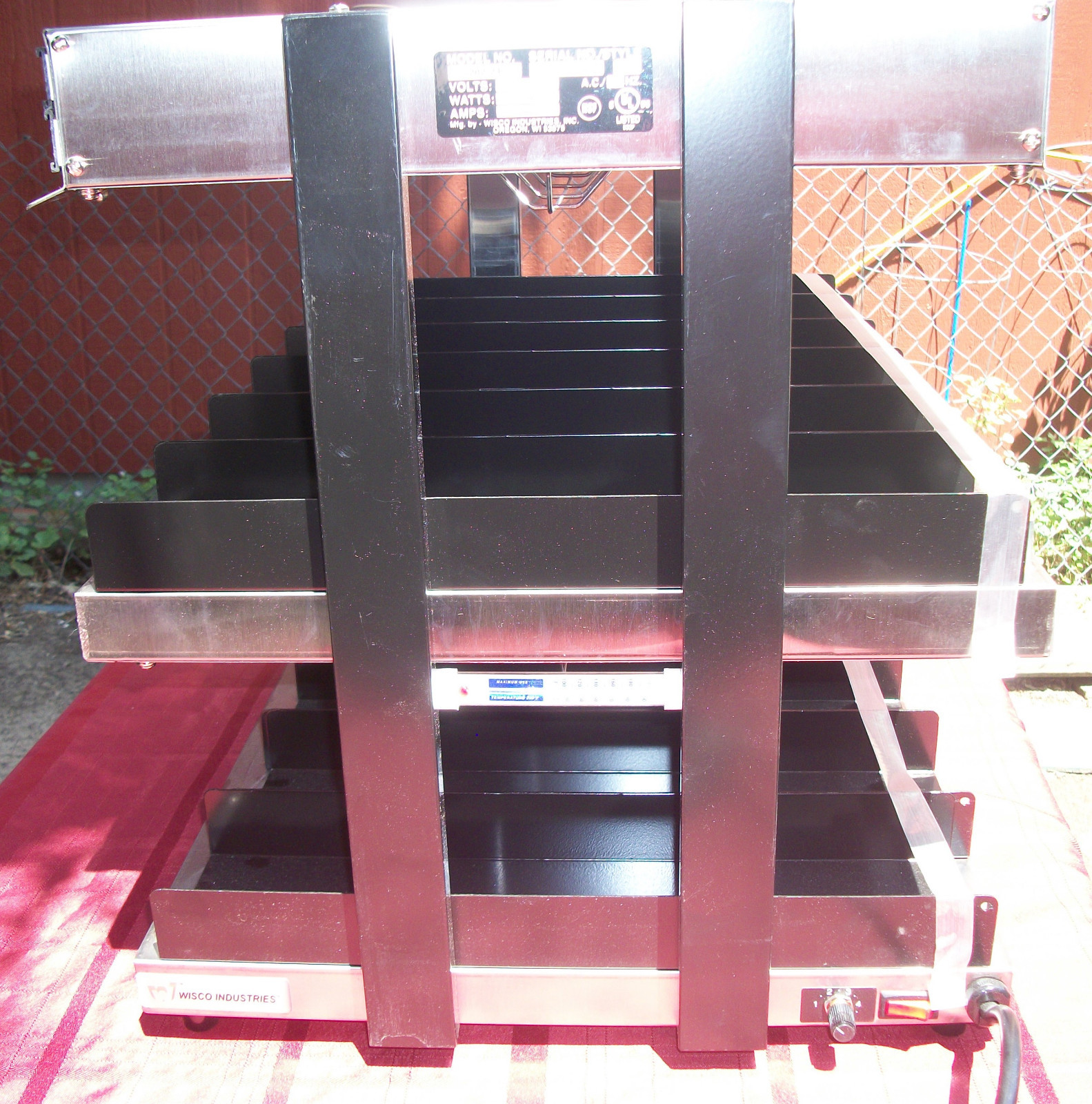 Wisco 282-24 Food Warmer Merchandiser Sandwitches Countertop