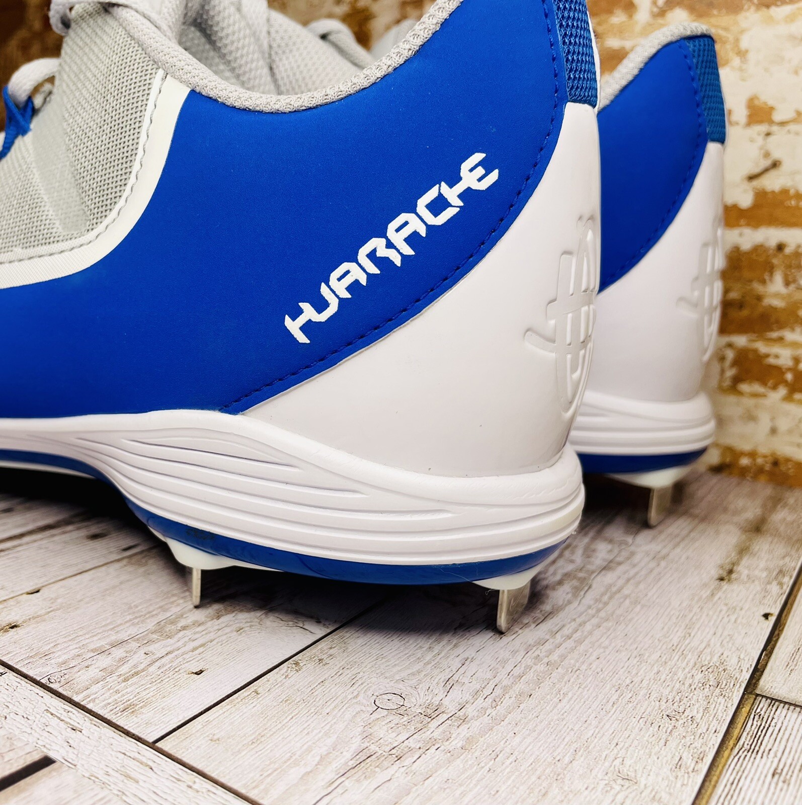 Nike Huarache 2K Filth Pro Low Metal 