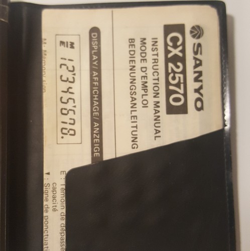 Sanyo CX 2570 Amorphous Solar System Calculator with Case
