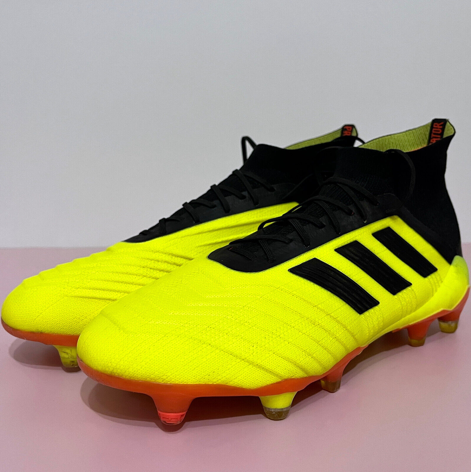 ADIDAS Predator 18.1 FG (SG) Yellow Mens Soccer Cleats ADIDAS Predator 18.1 FG (SG) Yellow Mens Soccer Cleats
