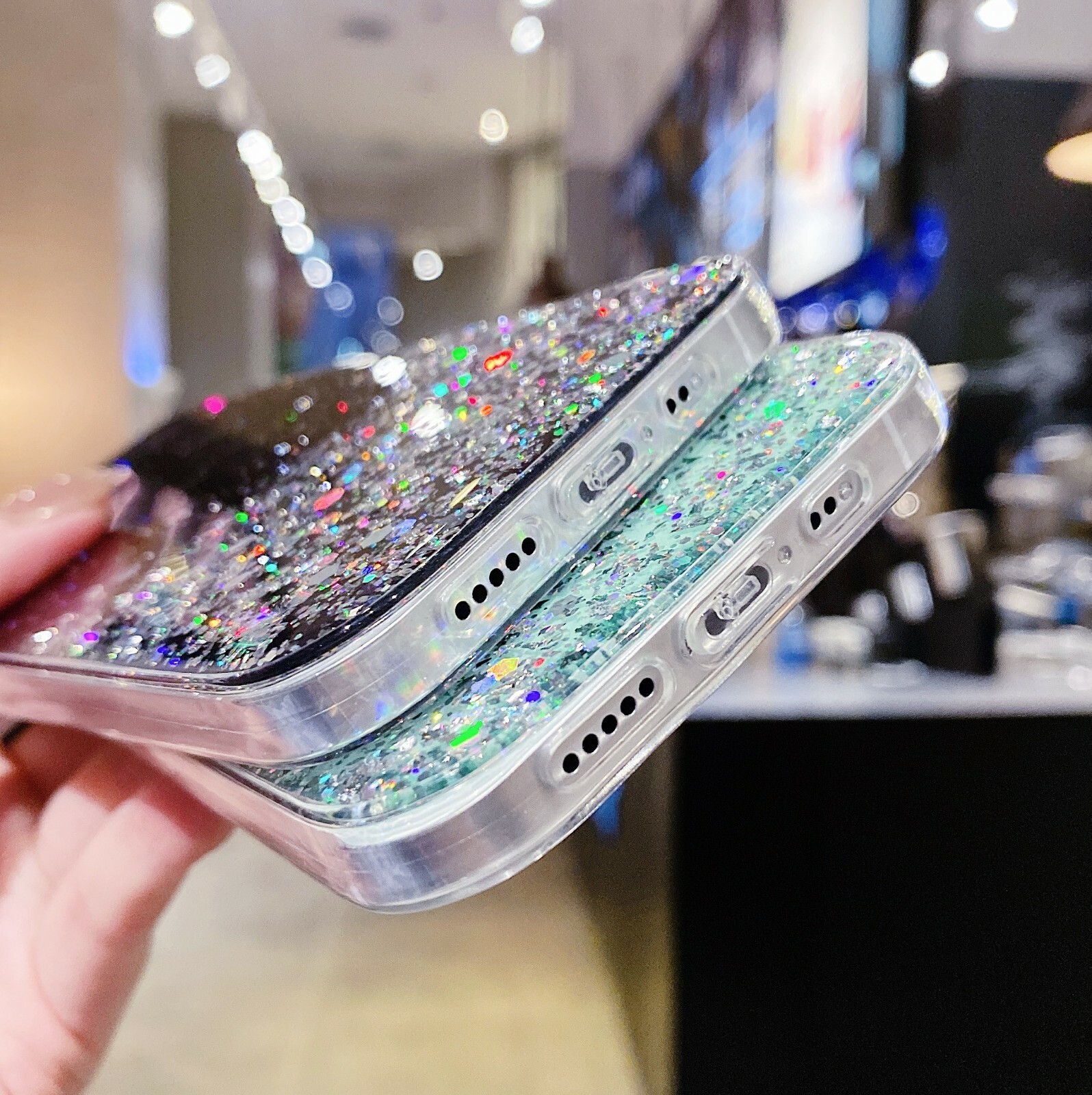 Apple iPhone 11 スペースグレー ケース付き Apple iPhone 11 スペースグレー ケース付き