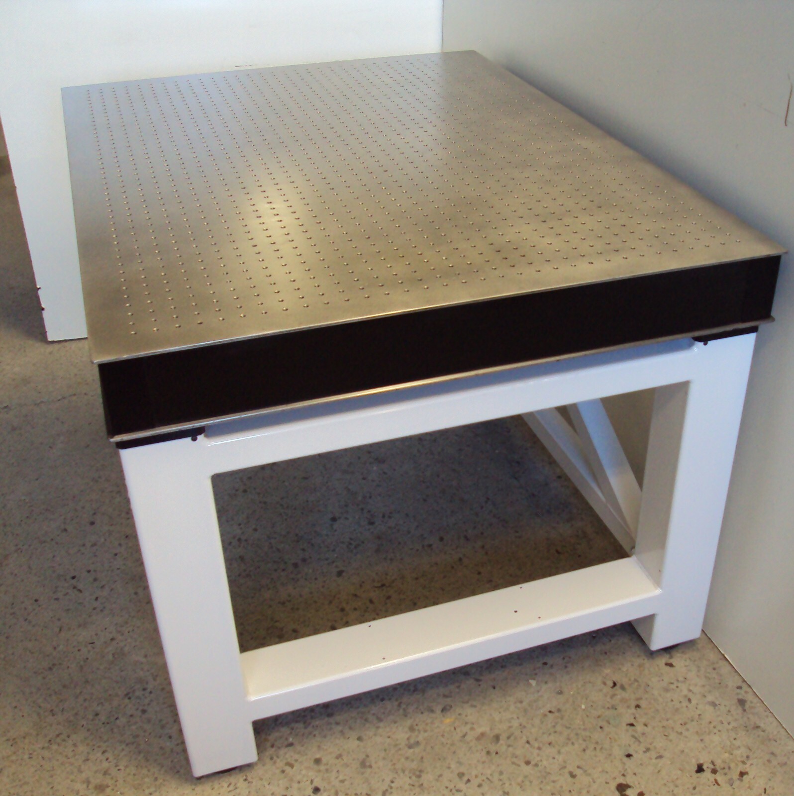 crated MELLES GRIOT OPTICAL TABLE 3x4 w/ NEWPORT BENCH lab breadboard isolation