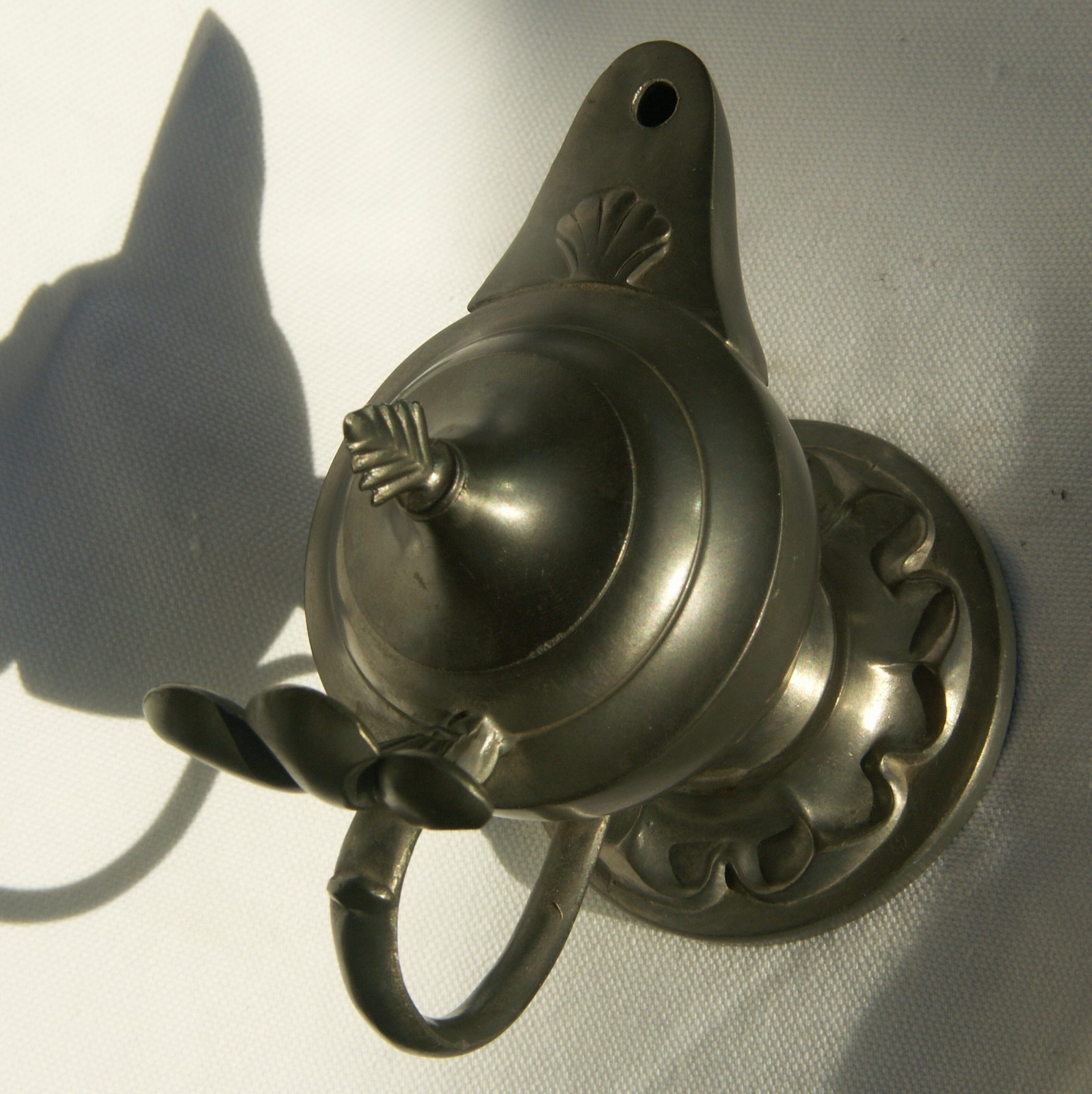 Vintage Pewter Geinie Oil Lamp