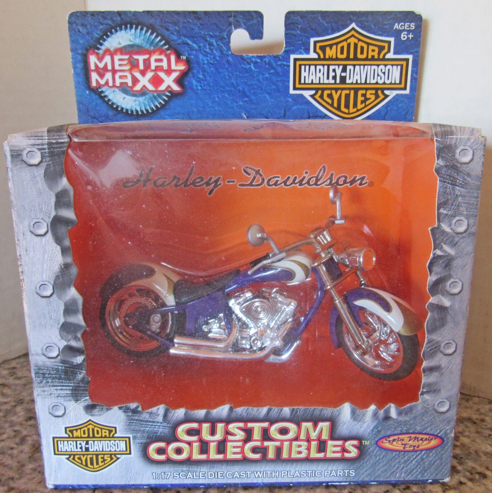 Harley Davidson - 