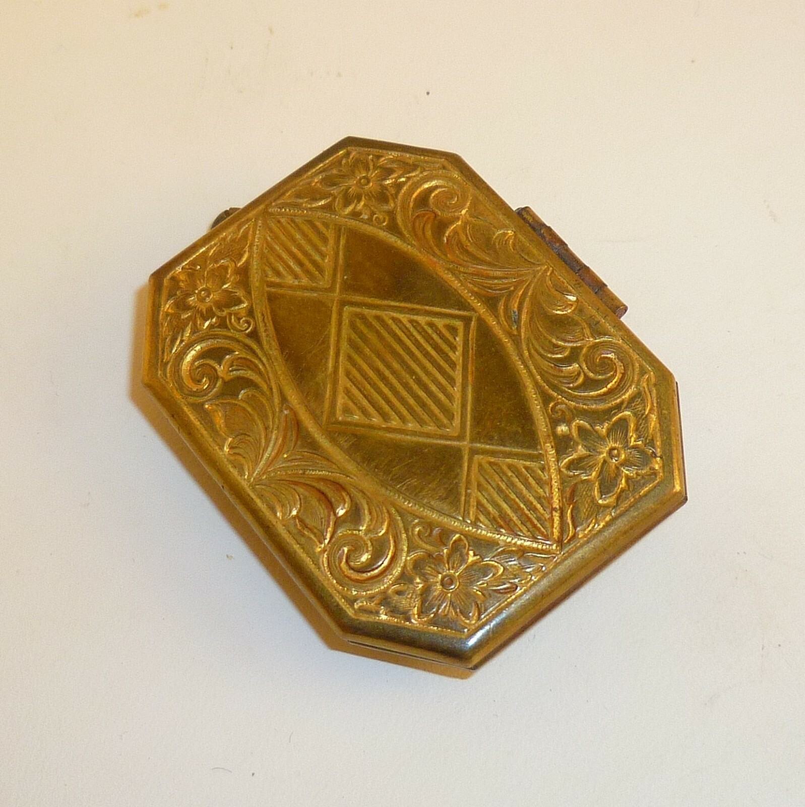 Large Vintage Victorian Cameo Top Photograph Locket Pendant