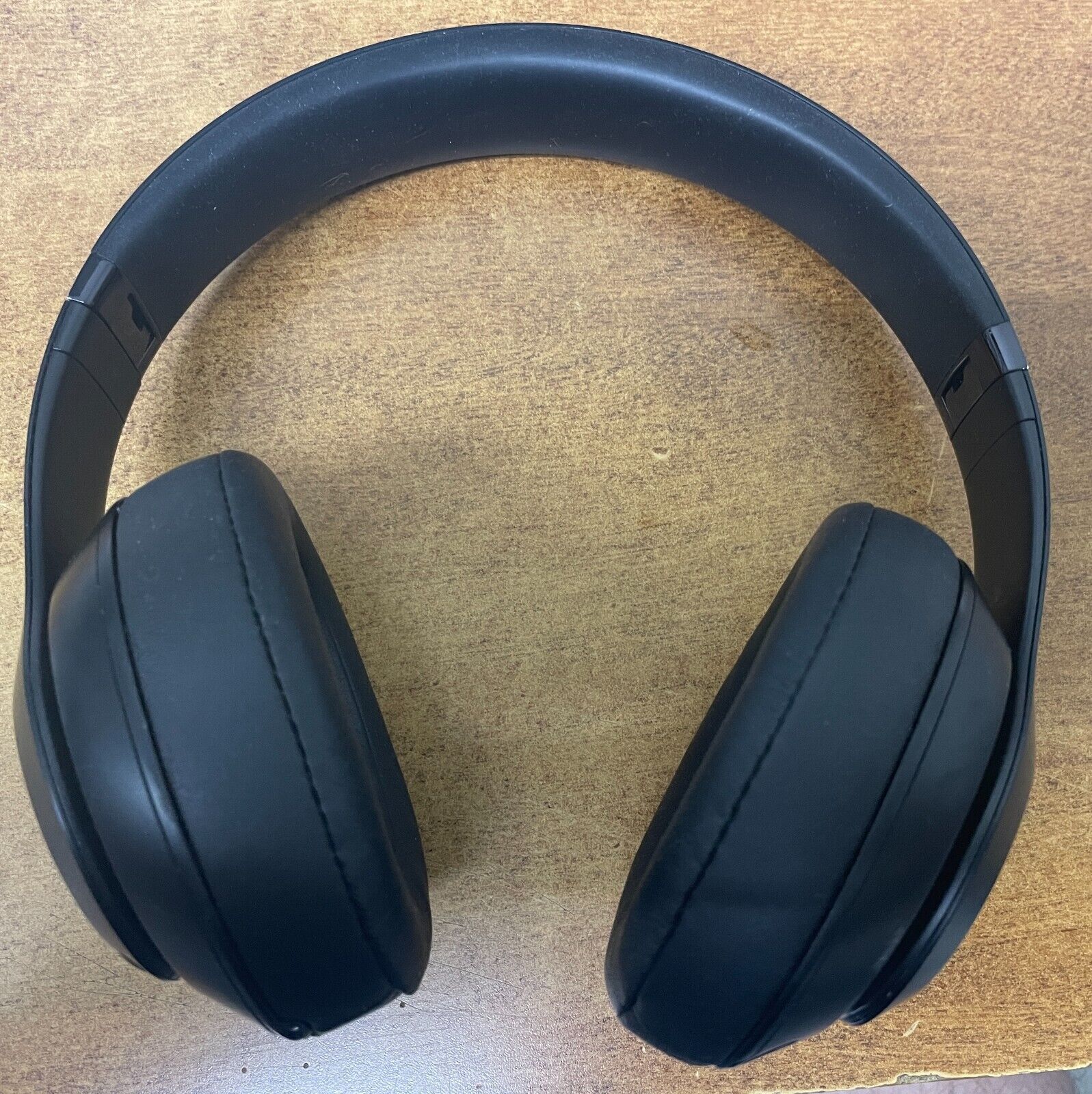 Beats by Dr. Dre Beats Studio 3 Wireless Noise Cancelling Beats by Dr. Dre Beats Studio 3 Wireless Noise Cancelling