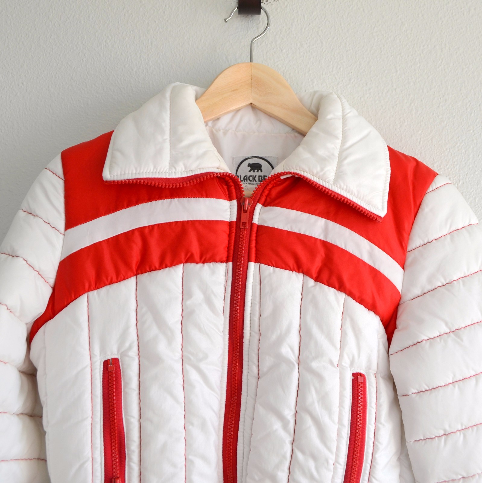 Black Bear Seattle Kids Sz Large Vintage Puffer Coat Red White