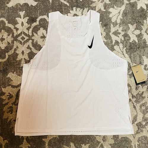 Nike Aeroswift Mサイズ ホワイト シャツ Nike Aeroswift Mサイズ ホワイト シャツ - メルカリ