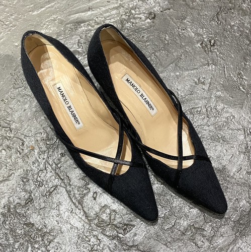 Manolo Blahnik 黒青ポインテッドトゥヒール マノロブラニク パンプス ヒール ポインテッドトゥ 37 24.0cm 青