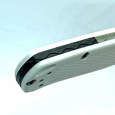 BACK SPACERS FOR BENCHMADE MINI BUGOUT DIAMOND BACK  (CRUSHED CARBON FIBER)