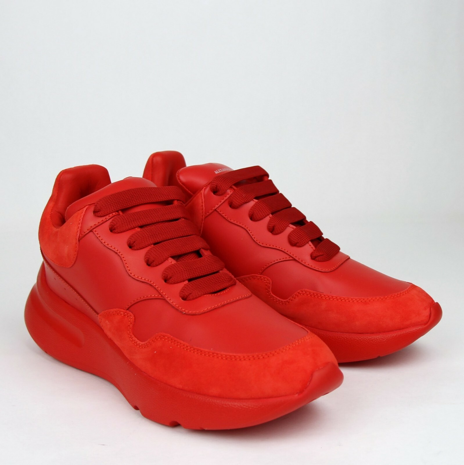 Pre-owned Alexander Mcqueen $590  Women's Red Leather/suede Runner Sneaker 508291 6409
