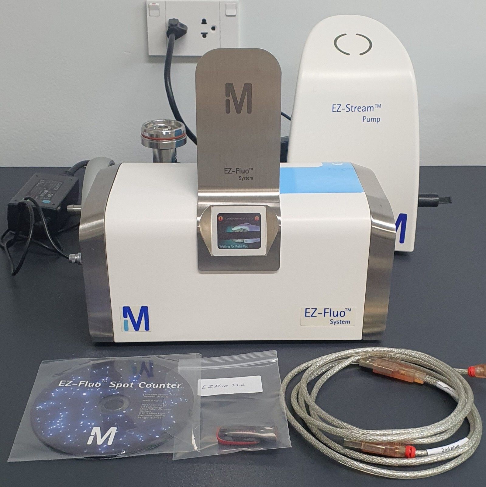MERCK EZ-Fluo , EZ-Fit Manifold , EZ-Stream Pump Microbiology