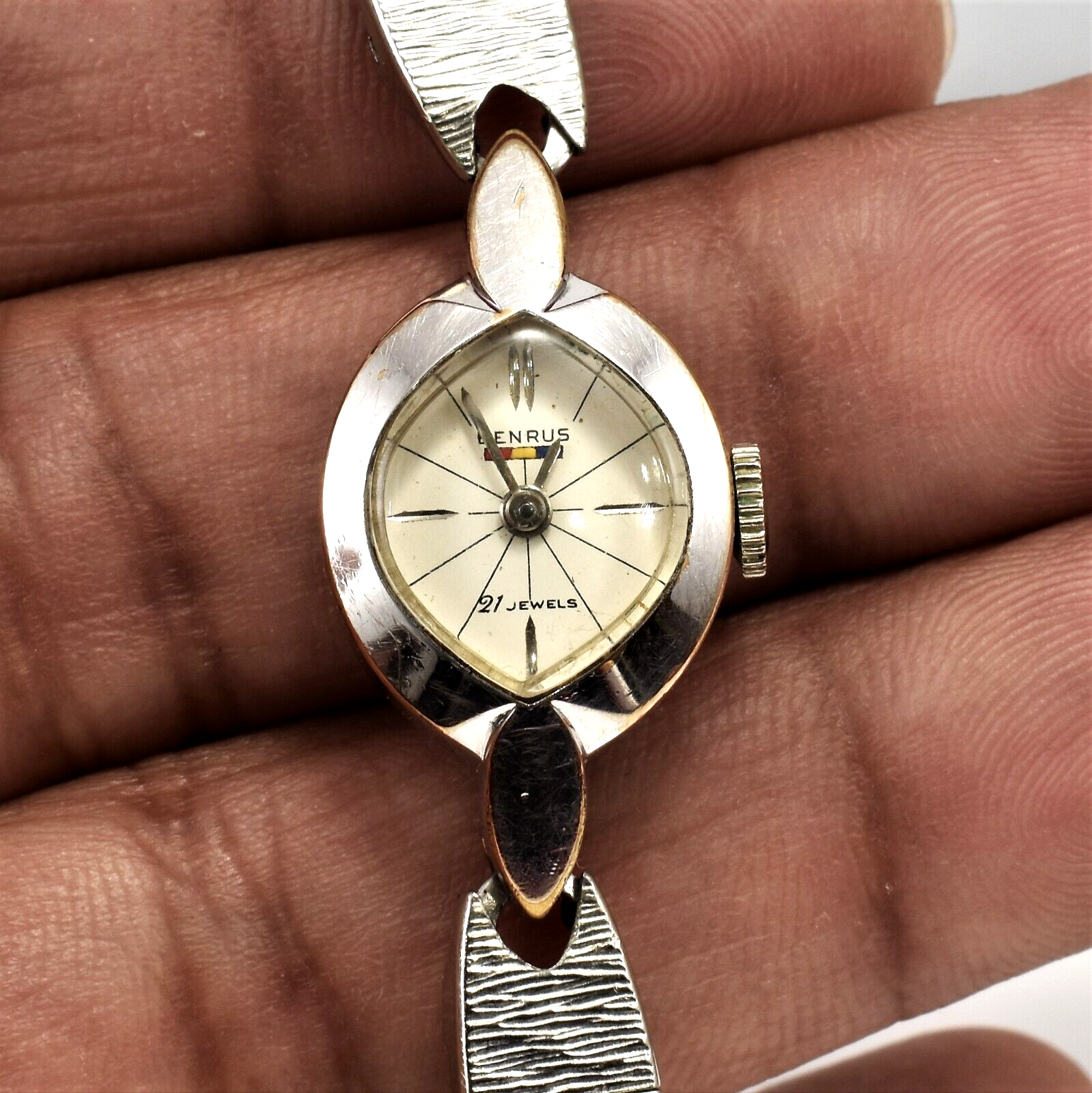 $_57.PNG?set_id=880000500F