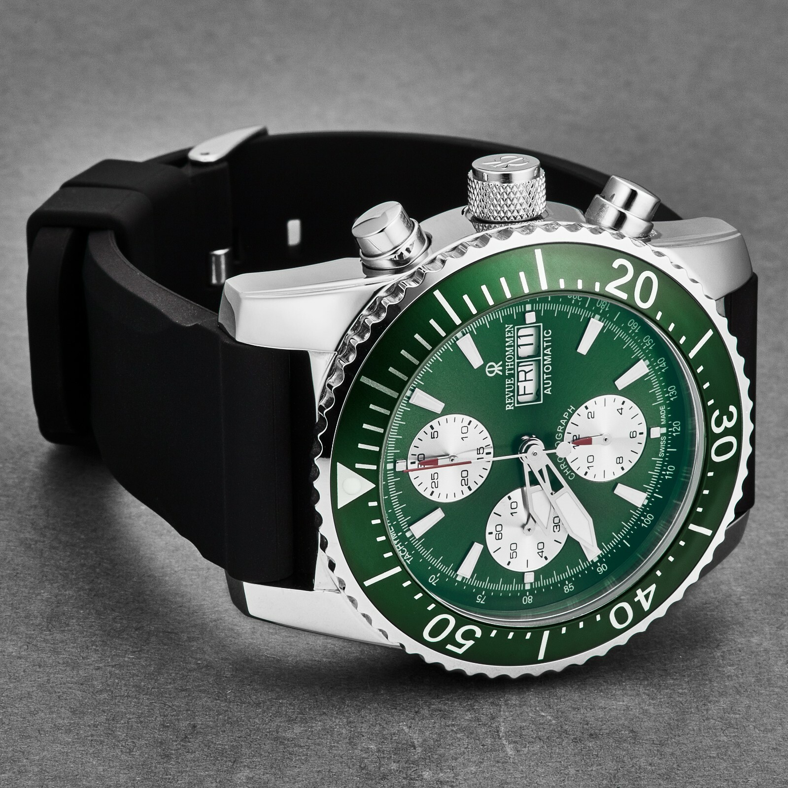 Pre-owned Revue Thommen Men's Divers Green Dial Rubber Strap Automatic Watch 17030.6531