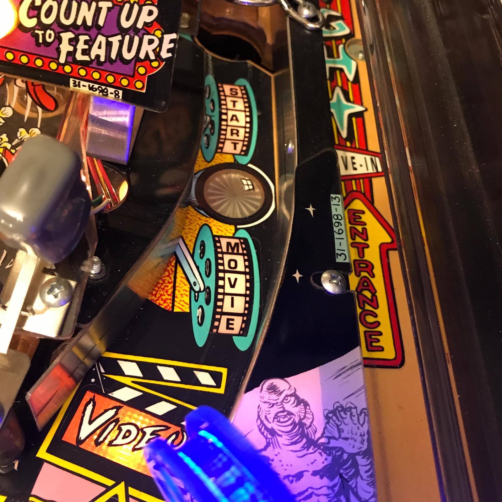 Creature From the Black Lagoon CFTBL Pinball Machine MOVIE REEL LED mod (bally)