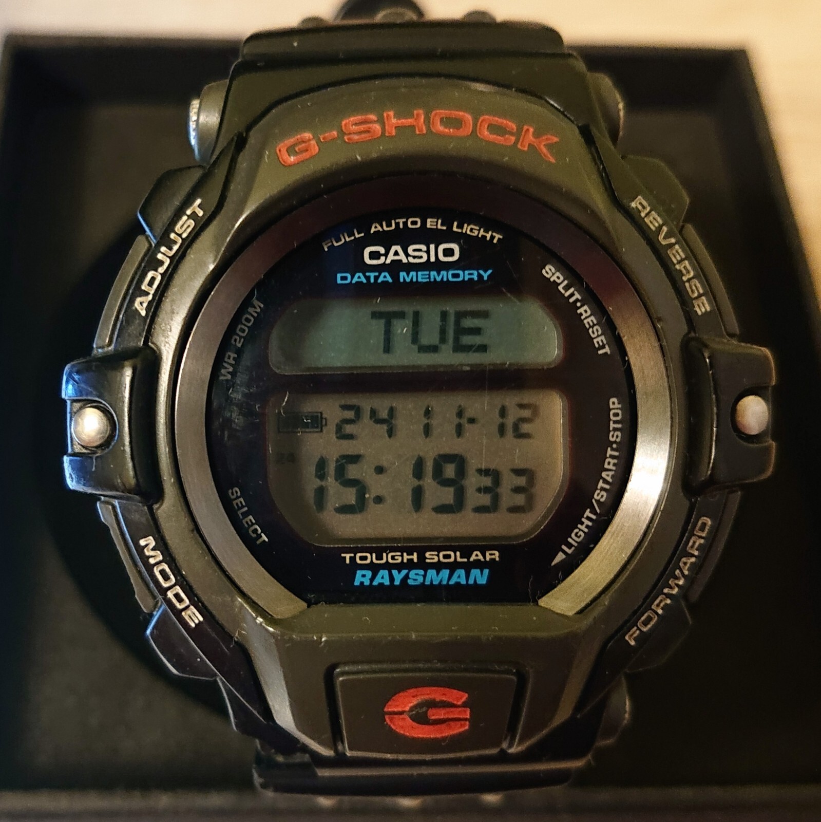 Casio DW-9300 Raysman G-Shock. Good condition. Bezel with Casio DW-9300 Raysman G-Shock. Good condition. Bezel with