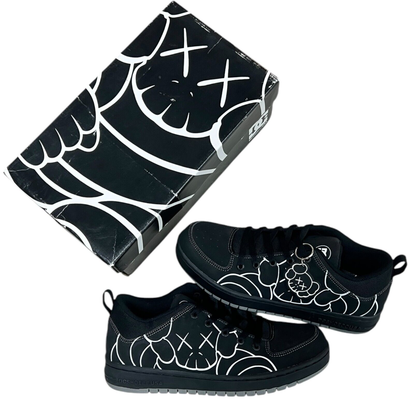 DC Kaws Chum Black 2002 Brand New | eBay DC Kaws Chum Black 2002 Brand New | eBay