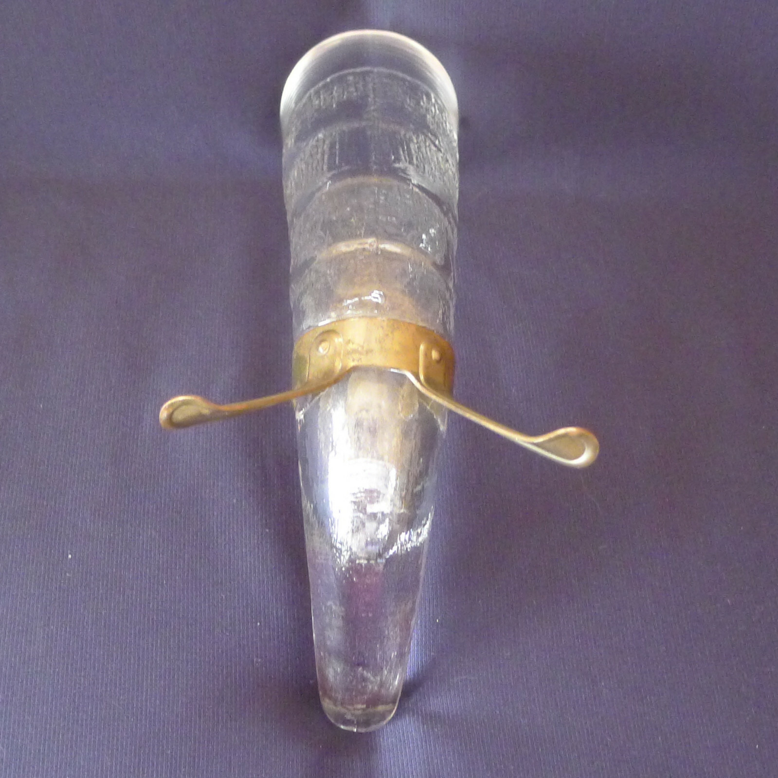 Glass Valto Kokko Harold Drinking Horn w/Brass Stand