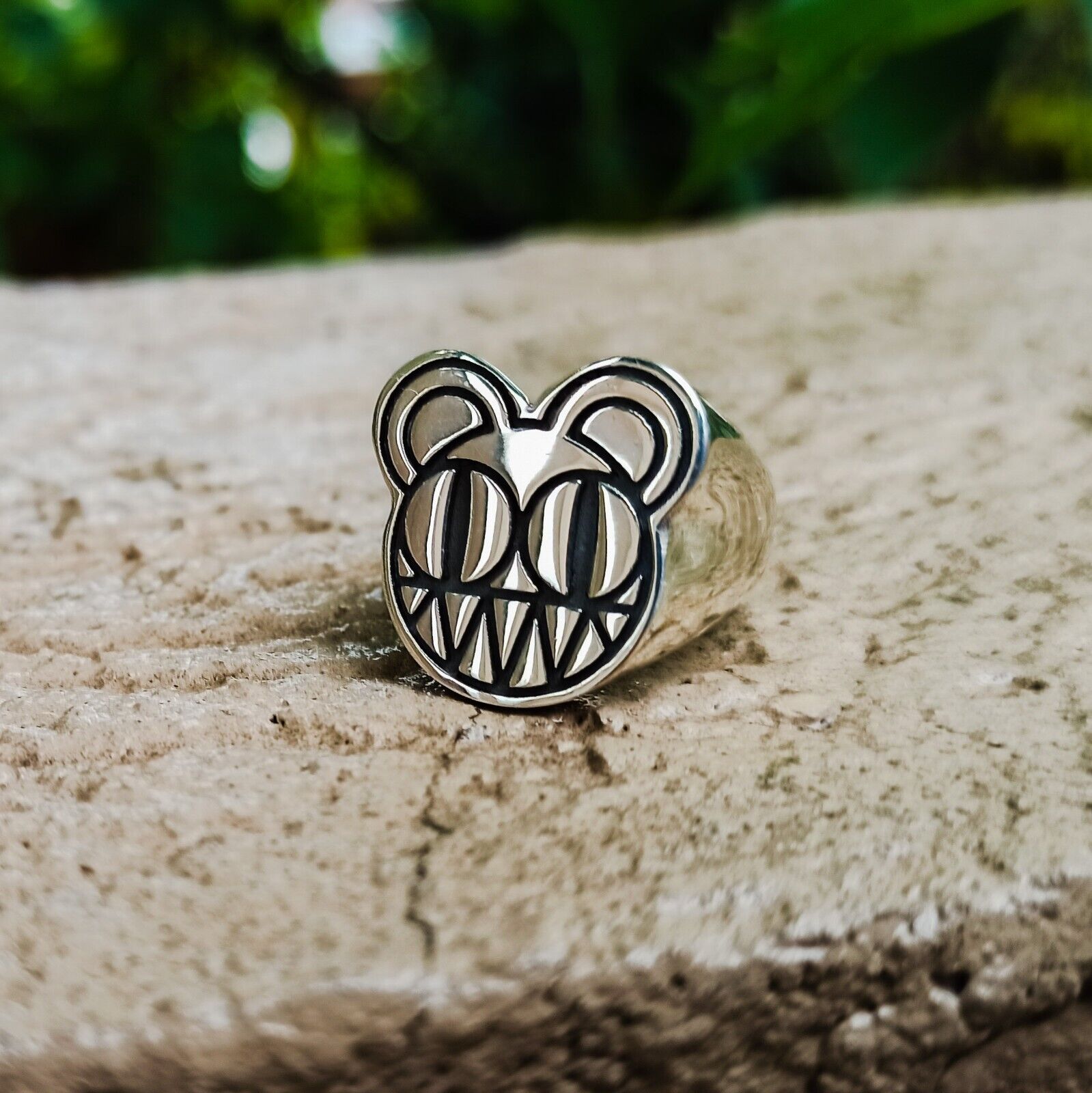 Radiohead 925 Sterling Silver Ring -Handmade -Exclusive designs - Music Ring - Radiohead 925 Sterling Silver Ring -Handmade -Exclusive designs - Music Ring -