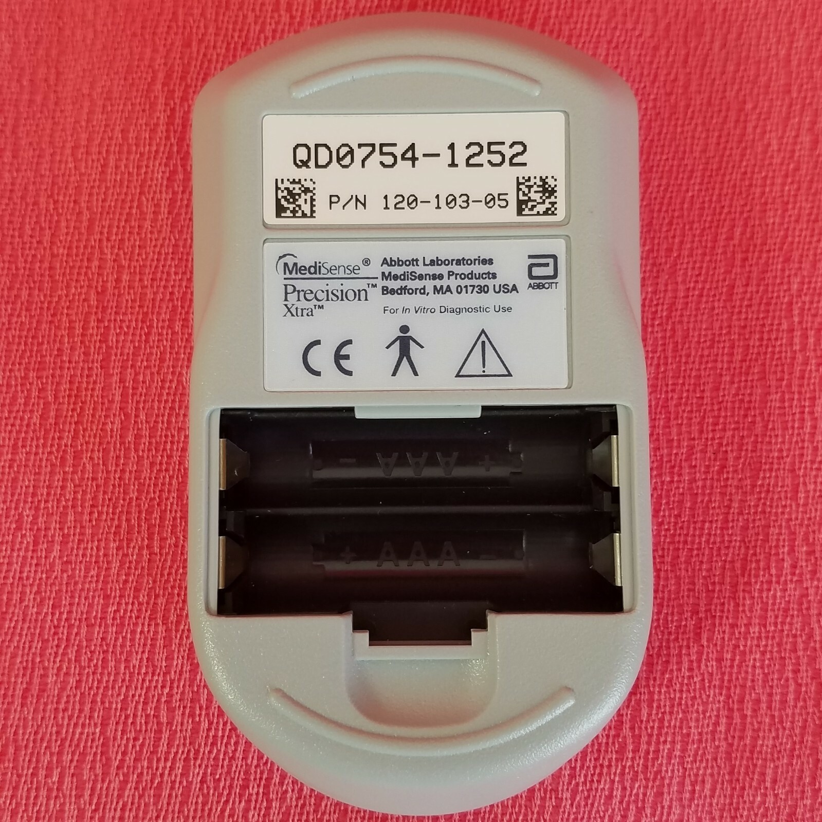 Precision Xtra Advanced Diabetes Management System Glucose Monitor MediSense