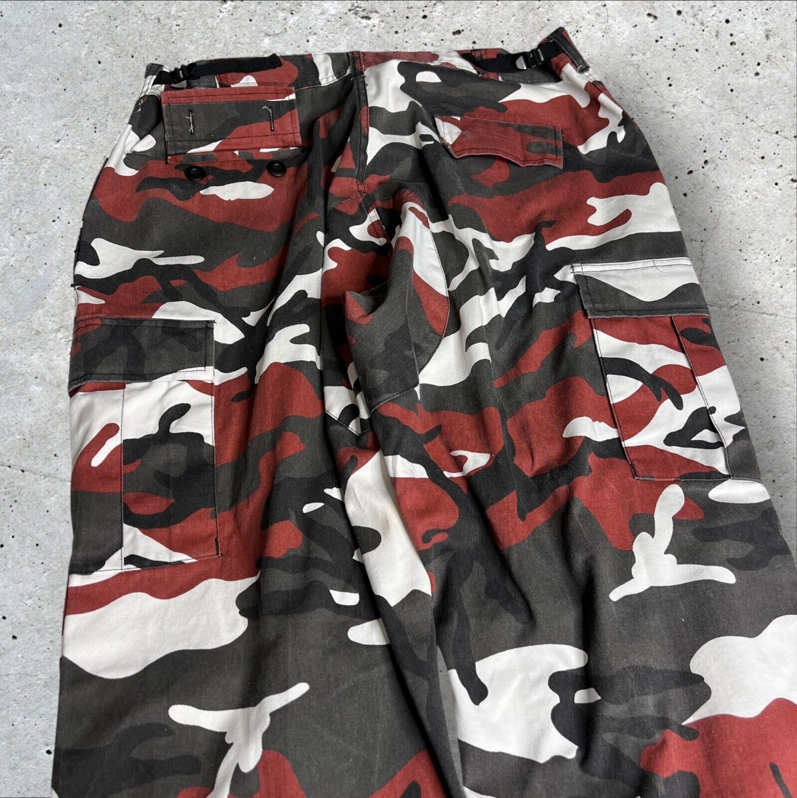 Military Jnco Style Baggy Red Camo Pants Size XL | eBay Military Jnco Style Baggy Red Camo Pants Size XL | eBay