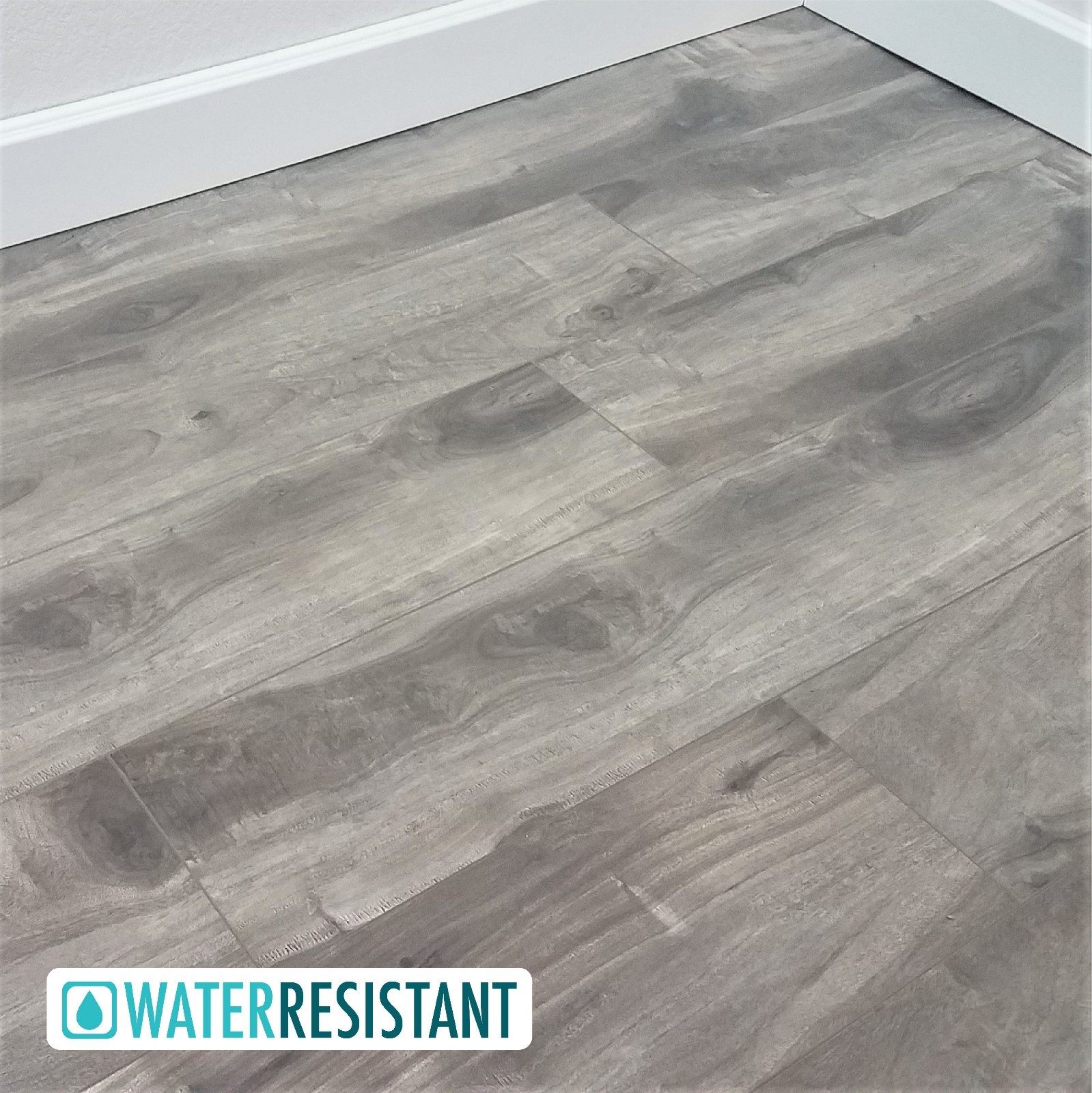 Cfs Timber Ridge 12mm Pickled Oak Laminate Flooring For Sale