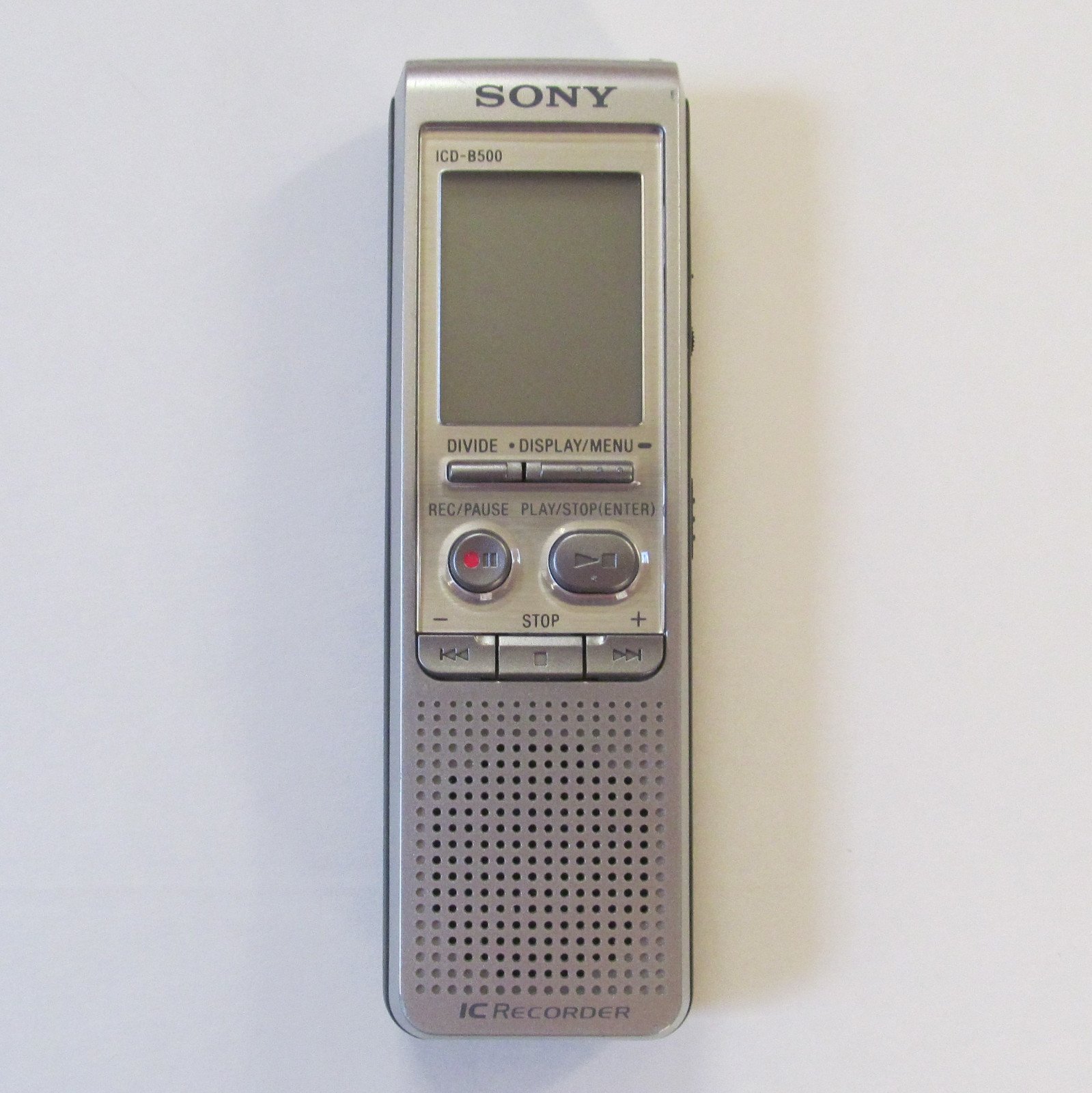 Sony IC Recorder ICD-B500 256 MB 150 Hours Handheld Digital Works Tested