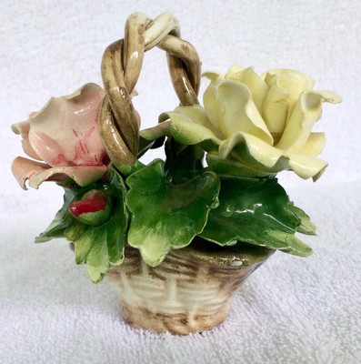 Nuova Capodimonte Pink & Yellow Roses FLOWER BASKET BOUQUET FIGURINE