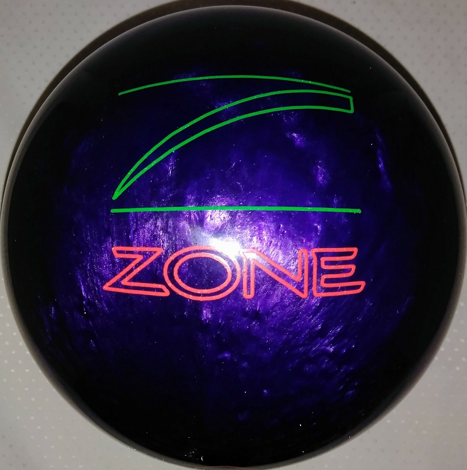 BRUNSWICK USA ZONE CLASSIC RED PIN PowrKoil™LS 15LB NEW OLD STOCK BOWLING BALL
