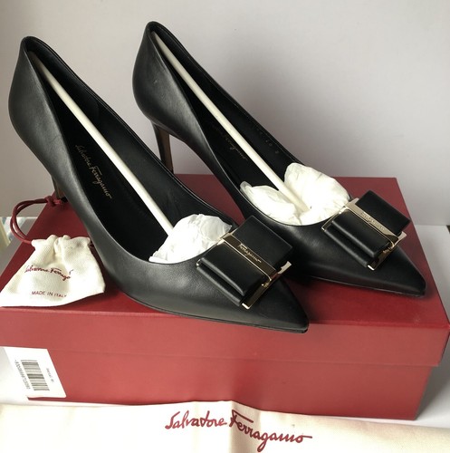 Salvatore Ferragamo Women's Zeri Pointed-Toe Leather Bow Salvatore Ferragamo Women's Zeri Pointed-Toe Leather Bow