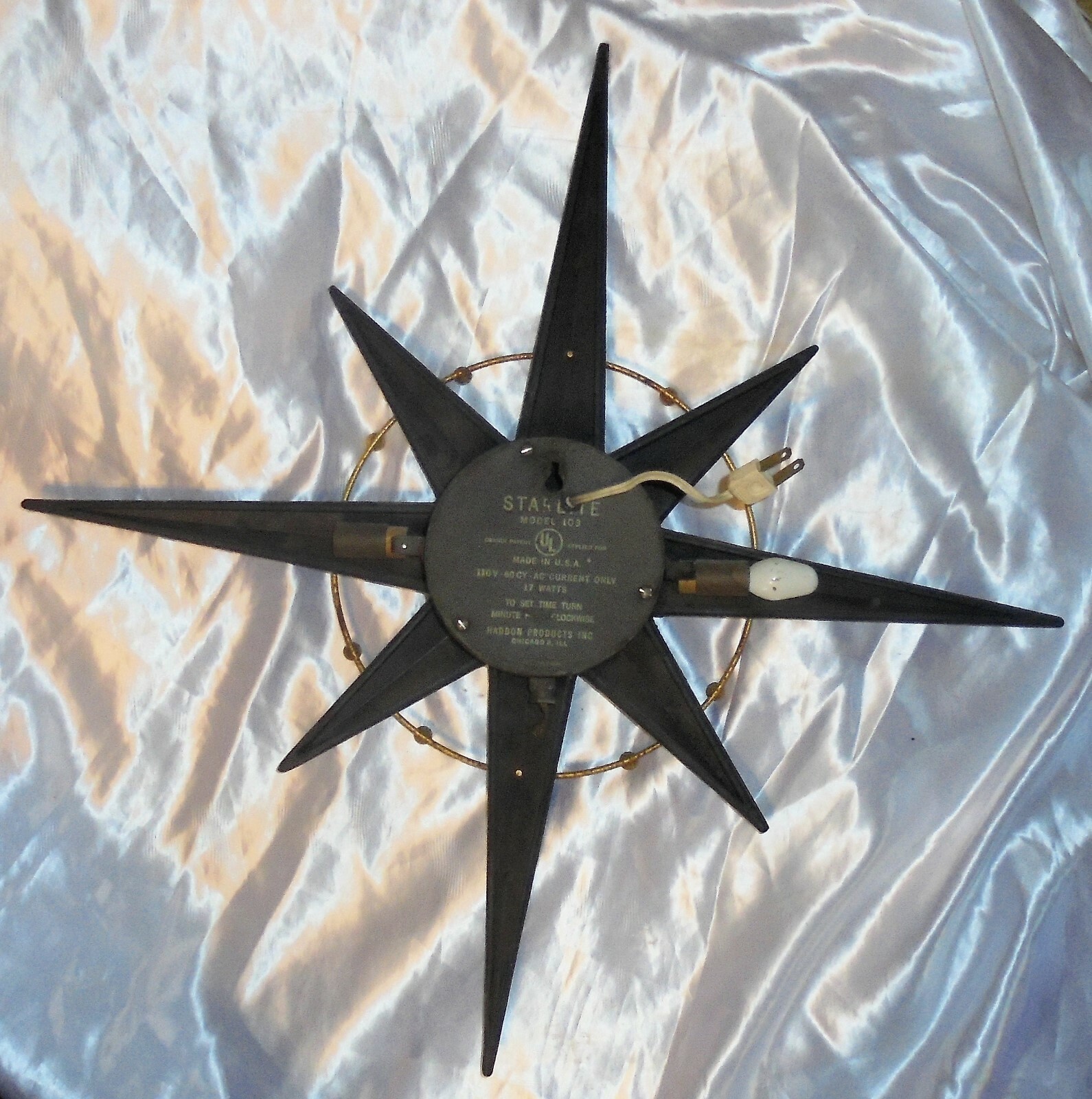 VINTAGE MID CENTURY HADDON PRODUCTS STARLITE MODEL 103 WALL CLOCK LIGHT