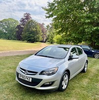 2015 Vauxhall Astra 1.4i 16V SRi 5dr HATCHBACK Petrol Manual