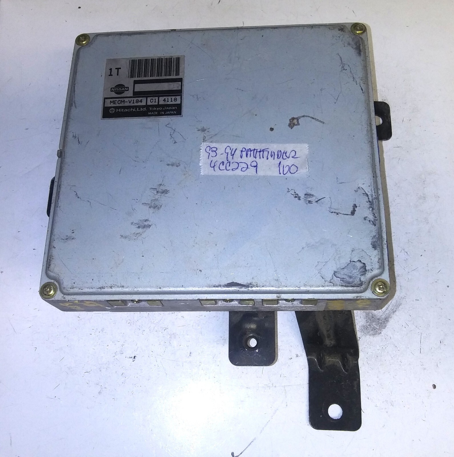 MECM-V184 ecm ecu computer 1993-1994 Nissan Pathfinder | eBay