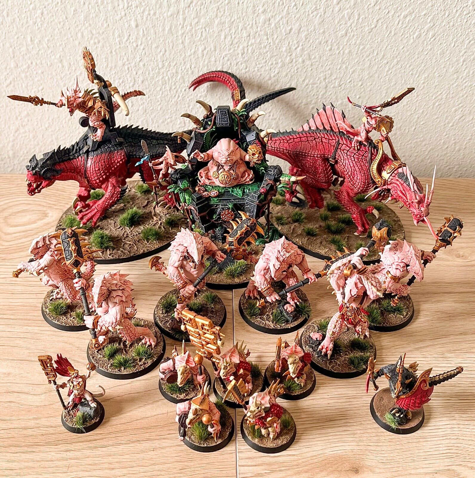 Warhammer Age Of Sigmar - Painted Seraphon Lizardmen Army Warhammer Age Of Sigmar - Painted Seraphon Lizardmen Army