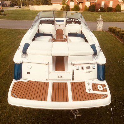 ONE OWNER !!! 2009 REGAL 2700 ES W/ 2012 TANDEM AXLE TRAILER