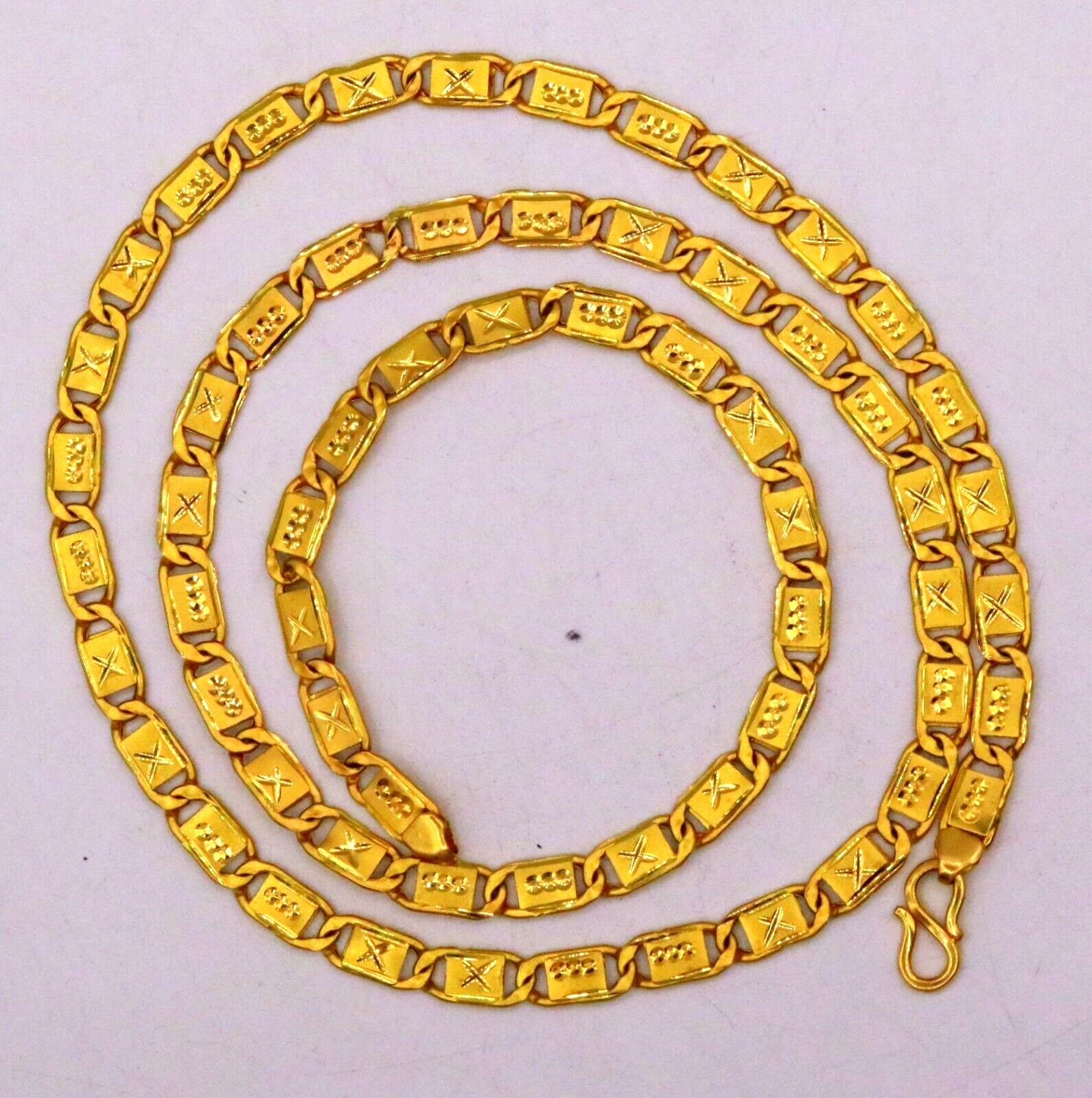 22KT YELLOW GOLD 20