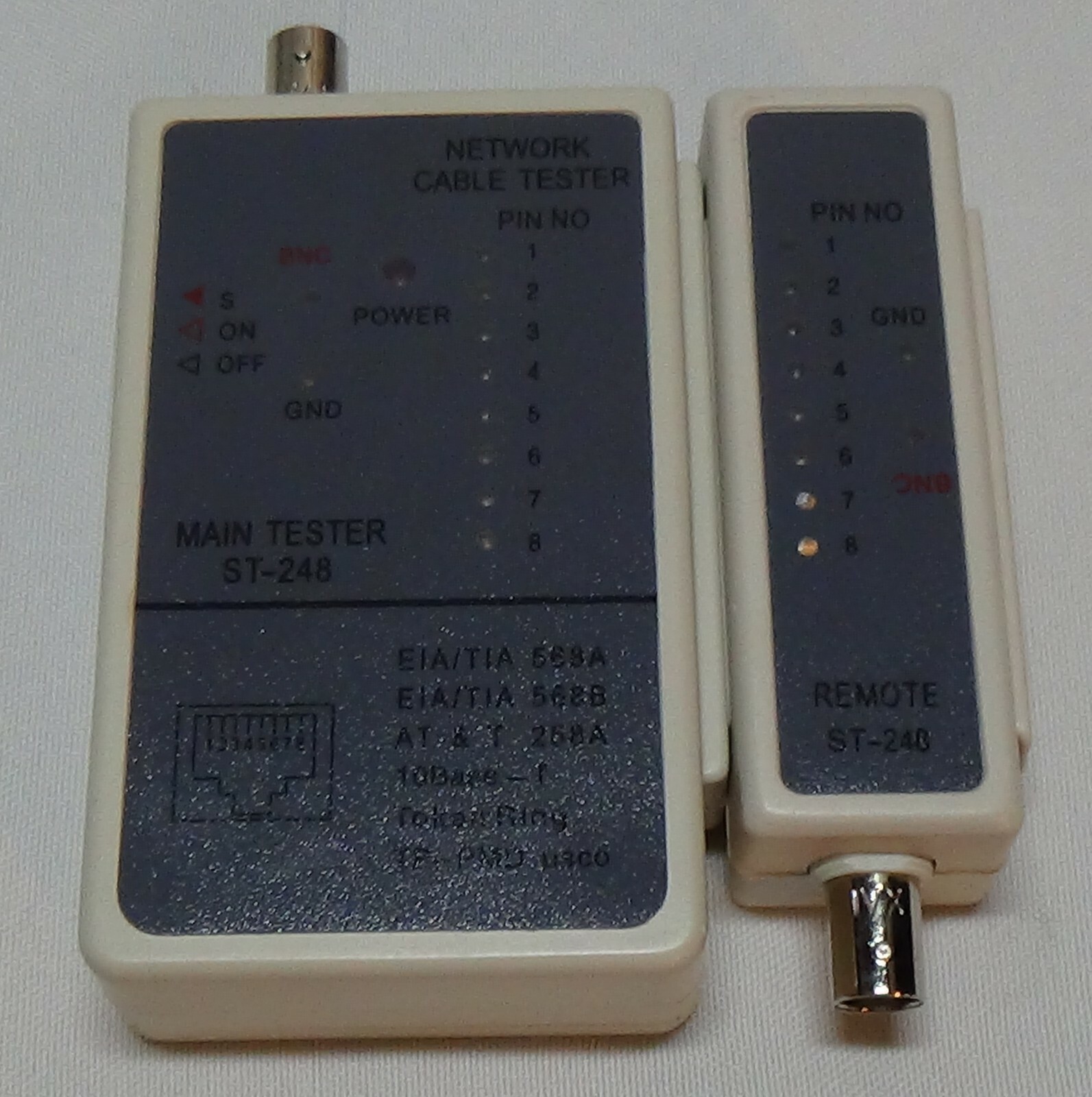 Network Cable Tester LAN RJ45 BNC Test Tool Coax Signal Handheld With Case