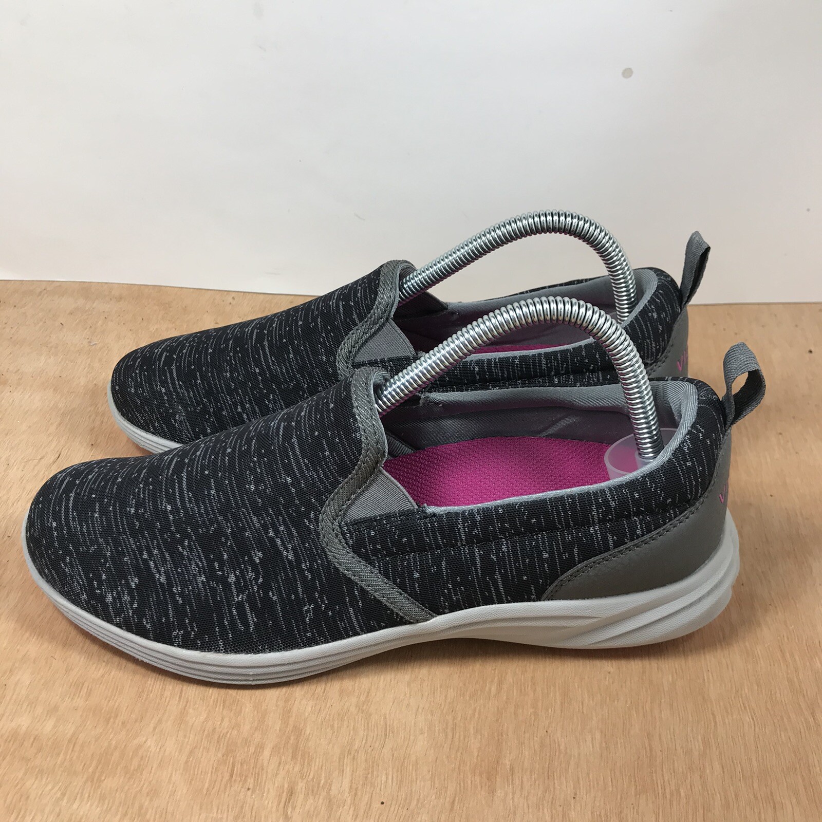 vionic kea slip on