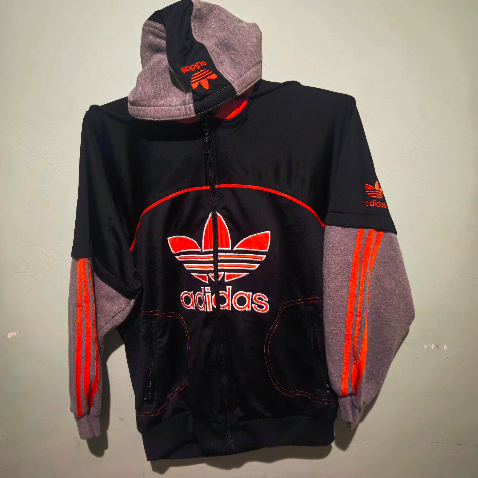 rare vintage Adidas track jacket three stripes black sz rare vintage Adidas track jacket three stripes black sz