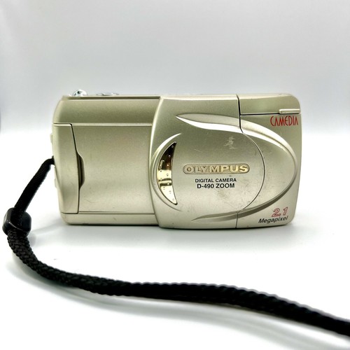 Olympus Camedia D-490 Zoom 2.1 MP Digital Camera- TESTED - WORKING