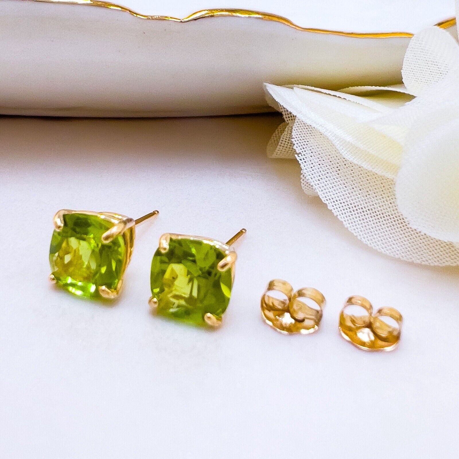Solid 10k Yellow Gold Genuine Peridot 6mm Stud Earrings, New - Picture 5 of 12
