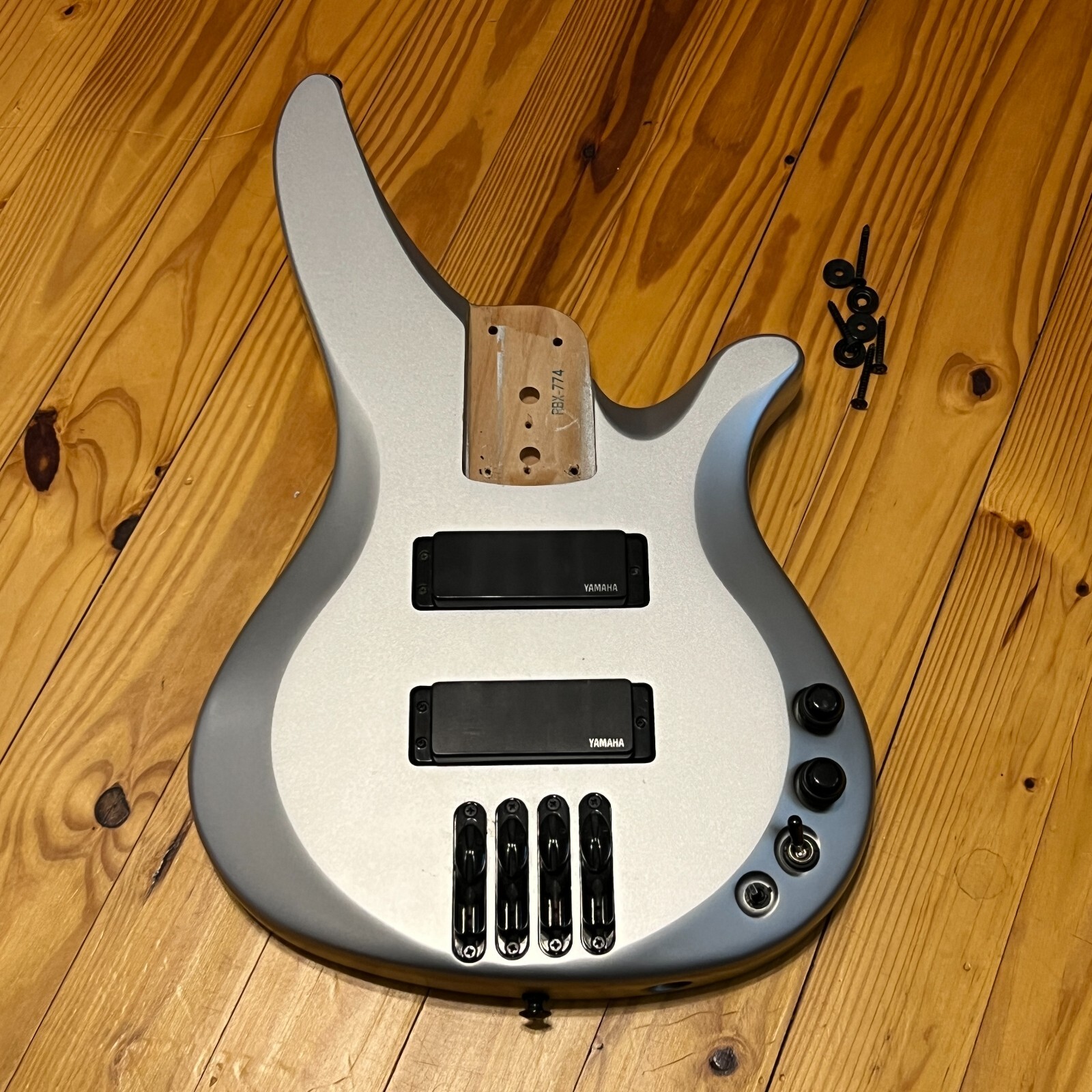 ベース YAMAHA RBX YAMAHA RBX 600R Electric Bass | eBay