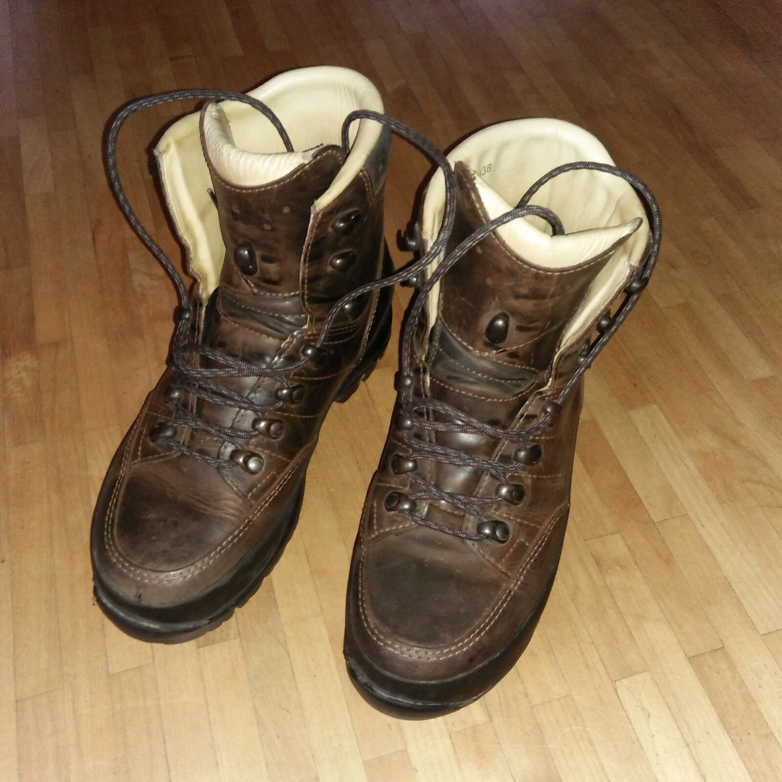 Lowa Wanderschuhe Herren Wasserdicht Test Vergleich +++ Lowa Tolle LOWA Wanderschuhe, Größe 36,5, wie neu