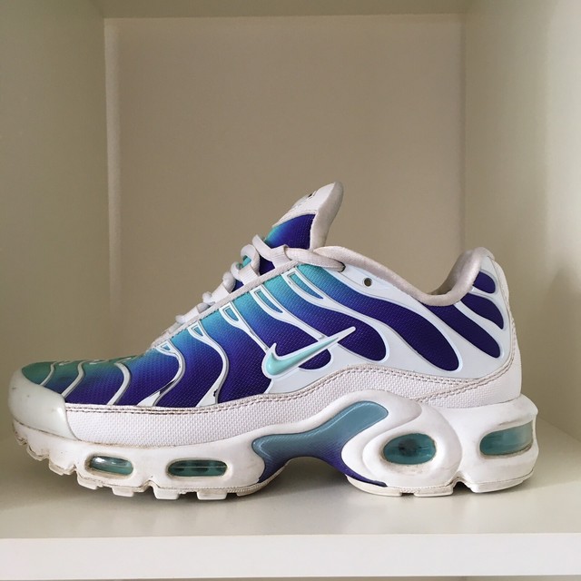 bleached aqua tns