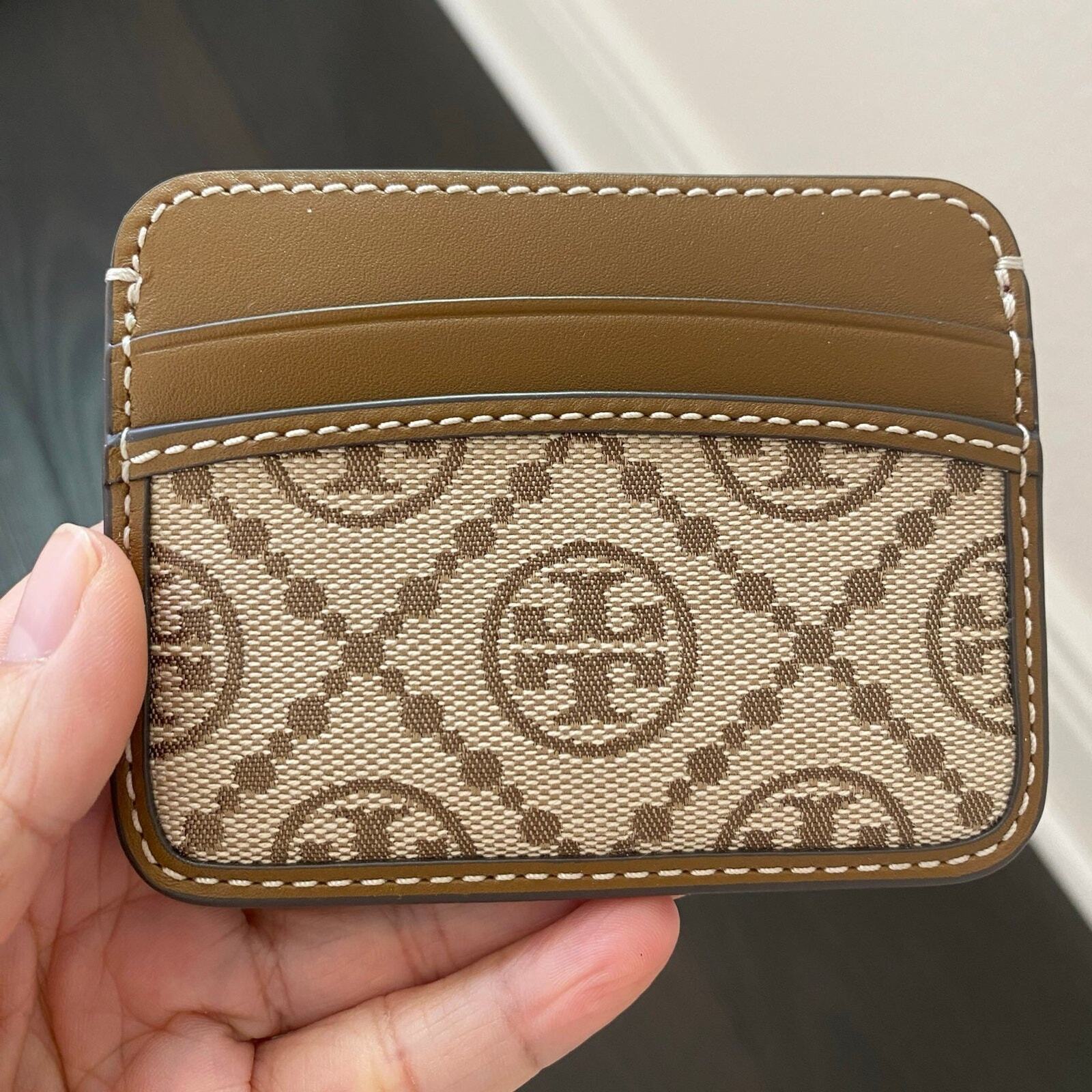 完売品★Tory Burch★card case 140292 Tory Burch Monogram Jacquard Card Case 140292 | eBay