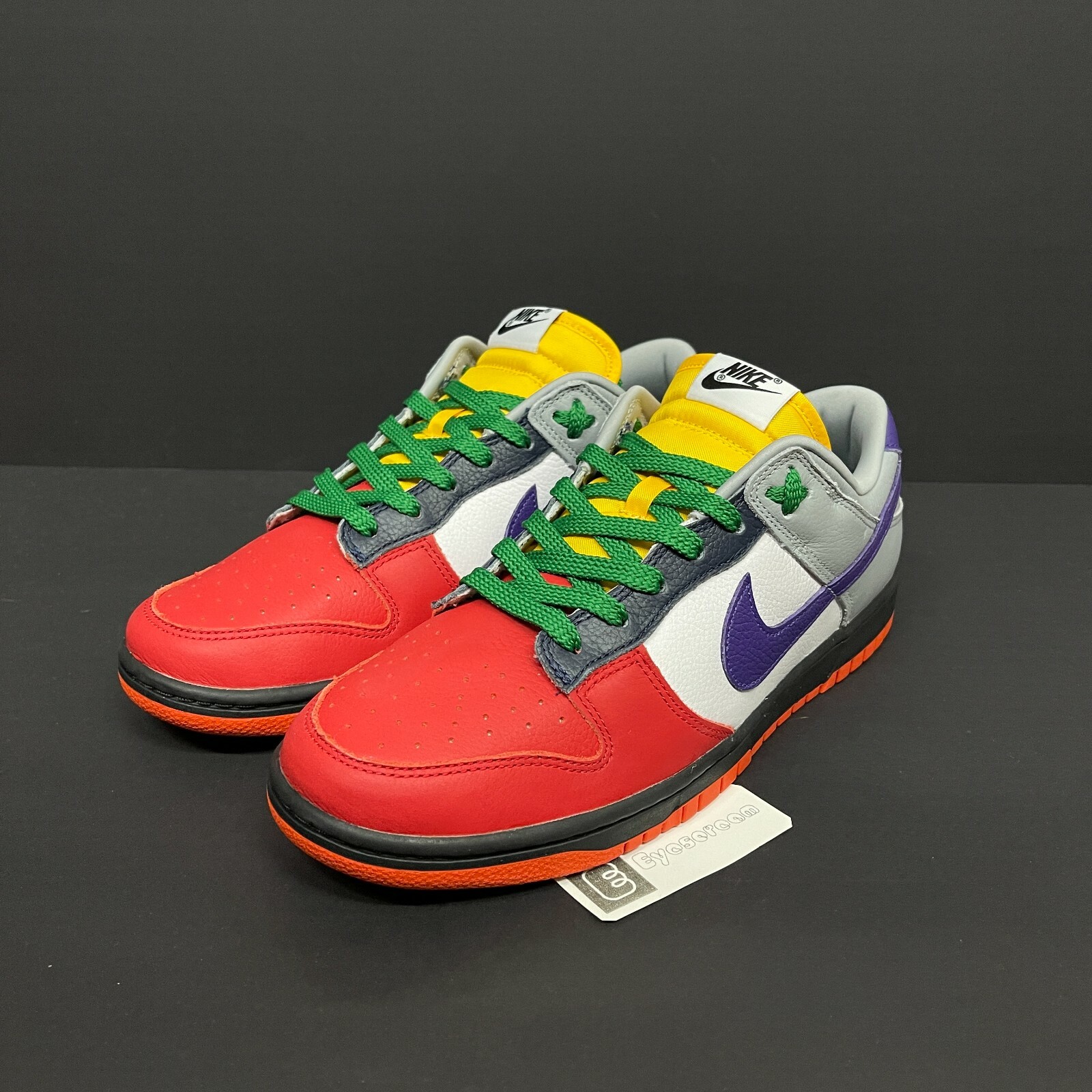 NIKE iD DUNK LOW Supreme 1stカラー US10 Nike ID Supreme Dunk Low Review + On Feet! - YouTube